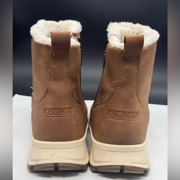 KHOMBU Sienna NWOT All Weather Water Repellant Boots SZ9 - Picture 2 of 15